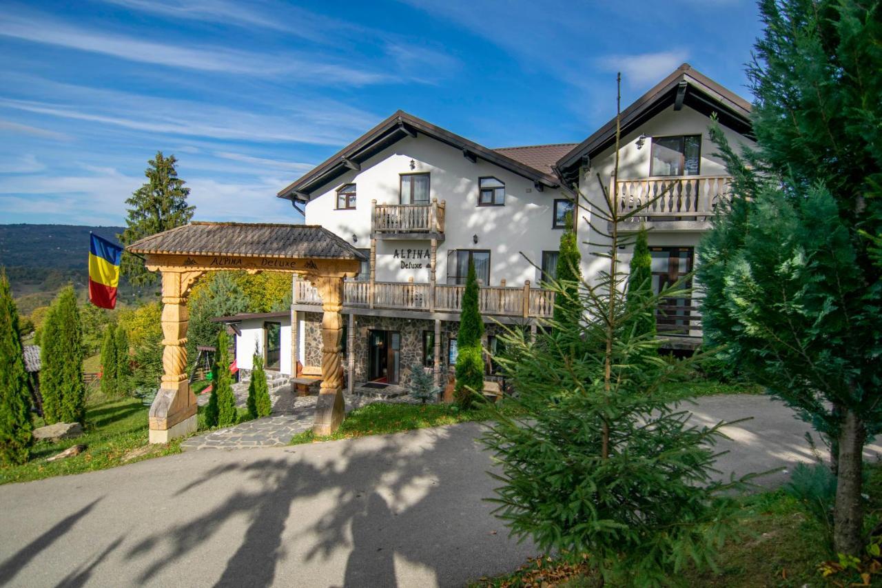 Alpina Panoramic Hotel Моисей Екстериор снимка